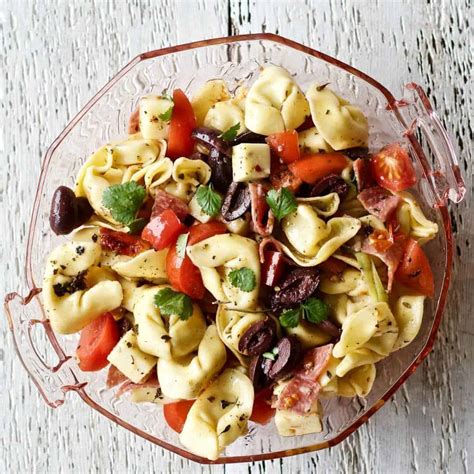 tortellini-salad-with-pepperoni-homemade-food-junkie image