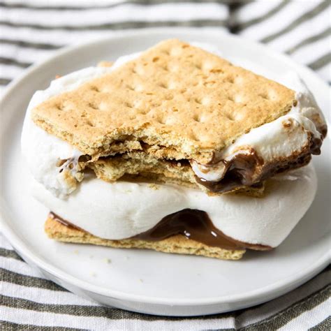 how-to-make-smores-in-the-oven-moms-dinner image