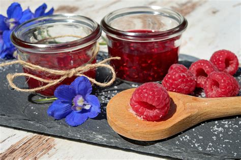 5-gluten-free-jam-brands-to-try-2022 image