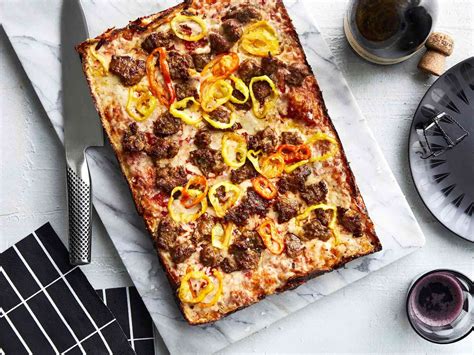 these-16-pizza-recipes-are-so-good-youll-never-order image