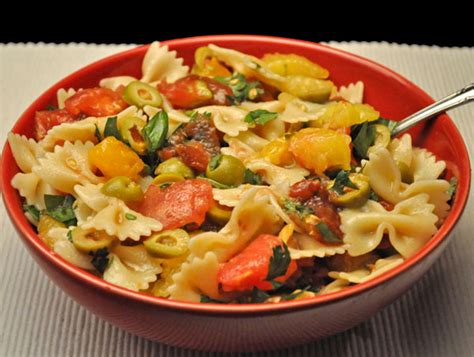 pasta-with-fresh-tomato-green-olive-sauce-the image