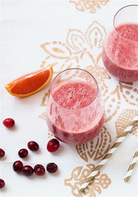 rejuvenating-orange-and-fresh-cranberry-smoothie image