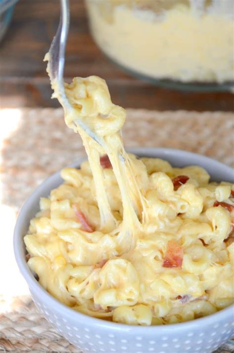homemade-bacon-mac-and-cheese-mom-makes-dinner image