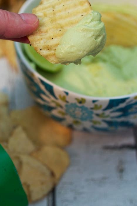 avocado-lime-goat-cheese-dip-girl-in-the-little-red image
