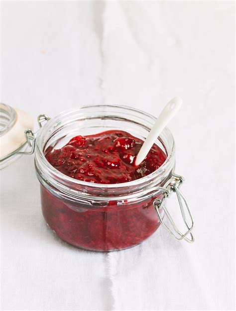 perfect-berry-sauce-recipe-pretty-simple-sweet image