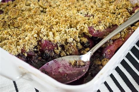 paleo-friendly-pear-and-blueberry-crisp image