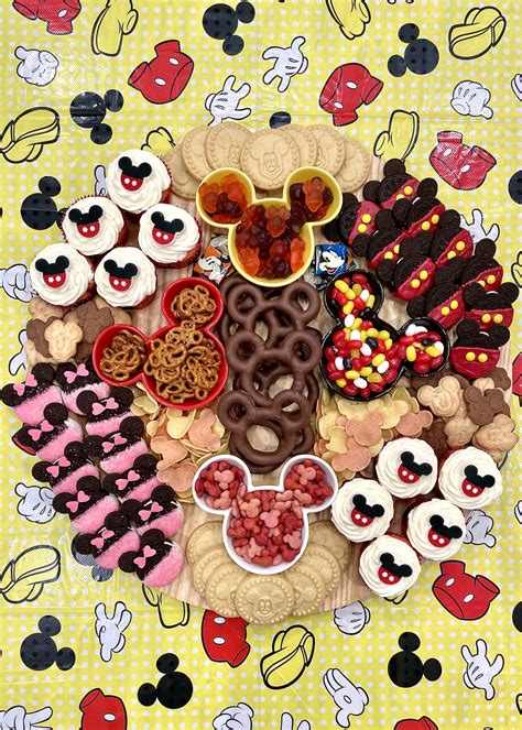 mickey-mouse-snack-board-the-bakermama image
