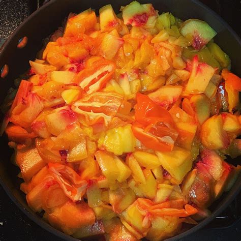 peach-habanero-hot-sauce-recipe-hot-sauce-by image