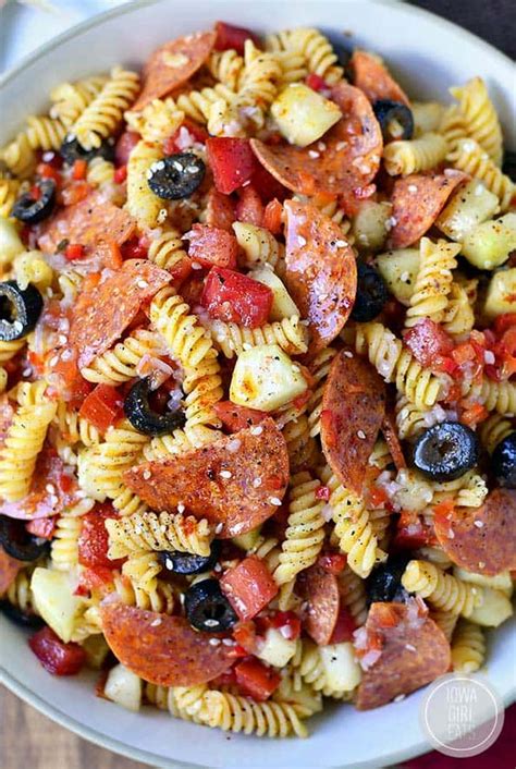 pasta-salad-recipes-round-up-the-best-blog image