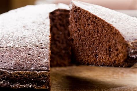 chocolate-sponge-pudding-food-fanatic image