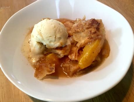 aretha-franklins-peach-cobbler-recipe-twin-cities image