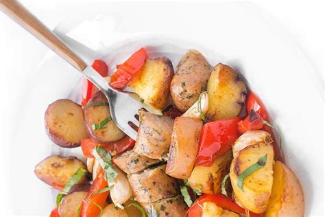 italian-sausage-recipe-with-peppers-and-potatoes image