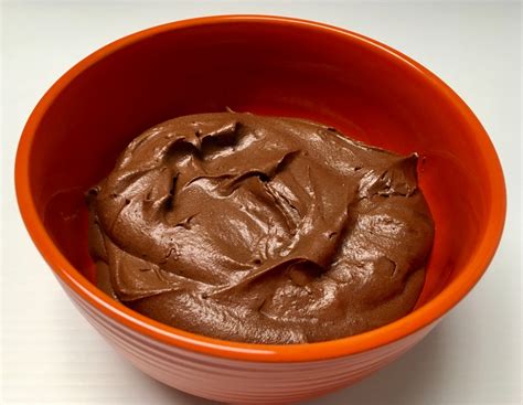 hersheys-one-bowl-buttercream-frosting-in-dianes image
