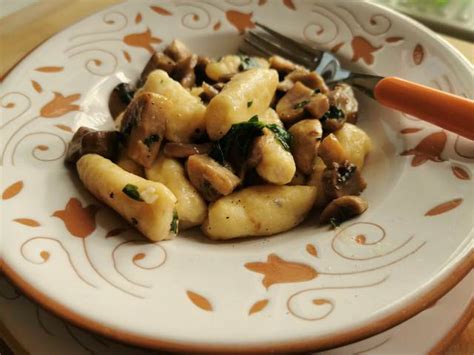 ricotta-gnocchi-with-mushrooms-recipe-the-pasta image
