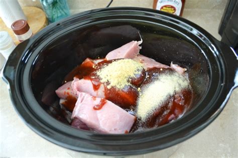 family-recipes-easy-crock-pot-pulled-pork-sandwich image