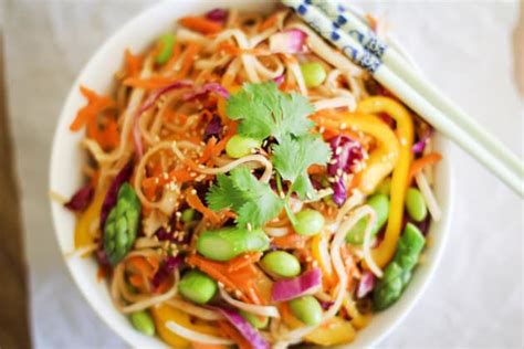 spring-vegetable-pad-thai-recipe-food-fanatic image