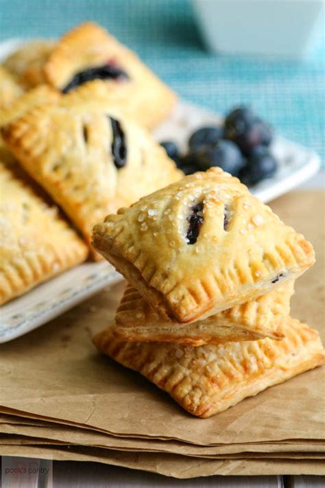 how-to-make-blueberry-mini-pies-from-scratch-pooks image