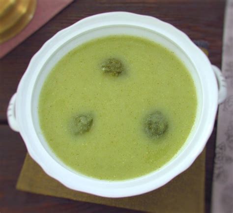 creamy-broccoli-soup-recipe-food-from-portugal image