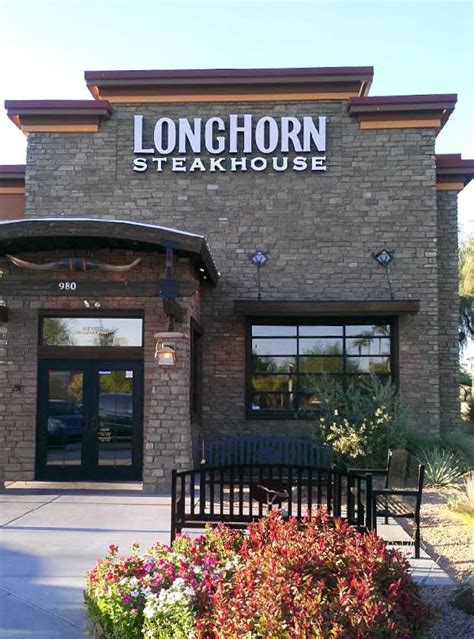 8-longhorn-steakhouse-recipes-to-try-at-home-the image