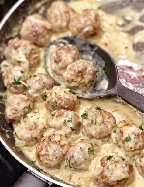 meatballs-in-dijon-gravy-chef-elizabeth-reese image
