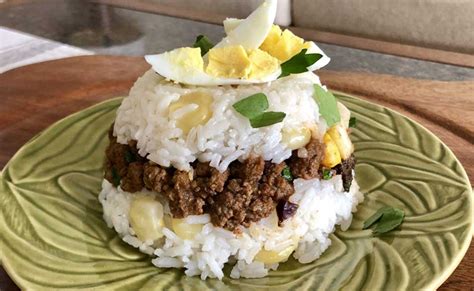 a-versatile-peruvian-recipe-arroz-tapado-covered-rice image