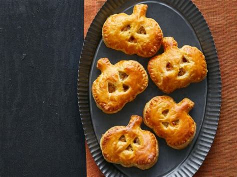 27-best-halloween-appetizers-halloween-party-ideas-and image