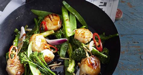 10-best-scallops-with-vegetables-stir-fry image