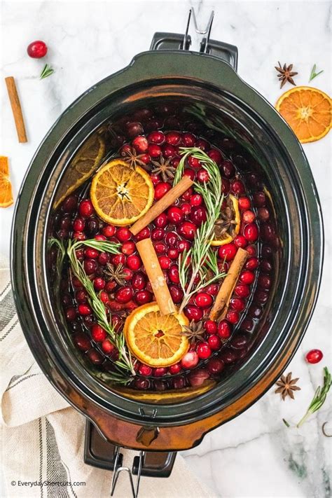 holiday-slow-cooker-potpourri-everyday-shortcuts-food image