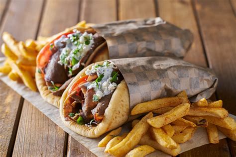 recipe-for-traditional-greek-gyro image