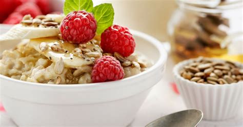 overnight-raspberry-oatmeal image