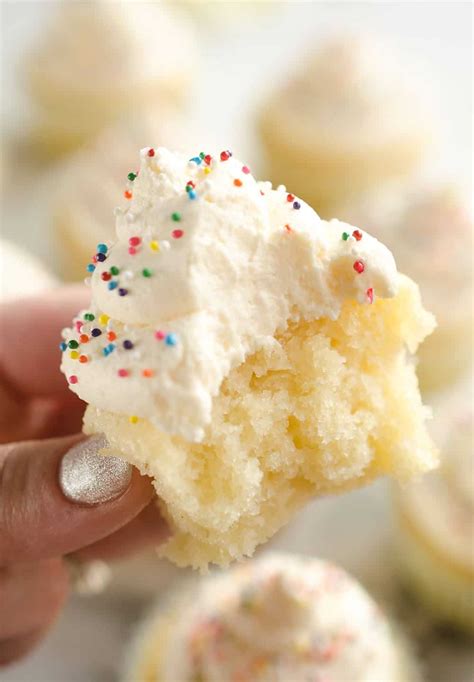 best-birthday-cupcakes-the-creative-bite image
