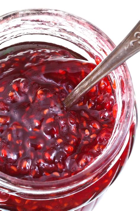 easy-homemade-raspberry-jam-without-pectin-errens image