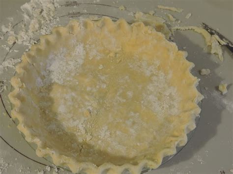 grandmas-pie-crust-the-best-flaky-pie-crust-that-youll image