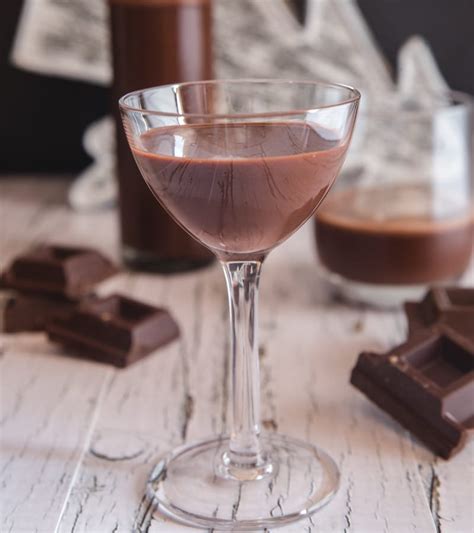 homemade-chocolate-liqueur-an-easy-creamy image