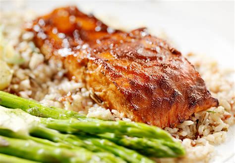 recipe-grilled-salmon-with-molasses-lime-glaze image