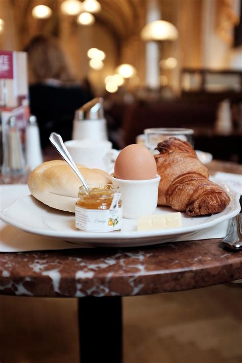 viennas-foodies-share-the-best-spots-for-breakfast image