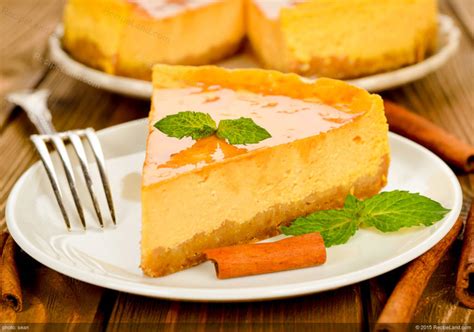 fluffy-pumpkin-pie-cheesecake image