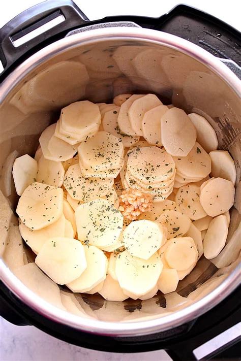 instant-pot-scalloped-potatoes-crunchy-creamy-sweet image