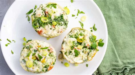 egg-white-muffins-healthy-recipe-clean image