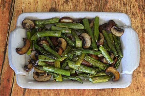 garlic-roasted-asparagus-and-mushrooms image