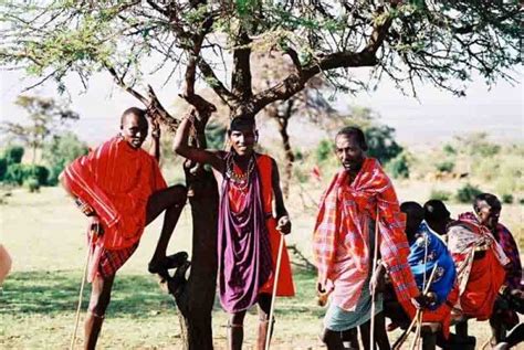 the-masai-mara-tribe-masai-mara-in-kenya image