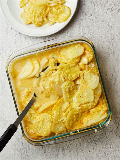 easy-creamy-potato-bake-delightful-vegans image