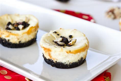 oreo-cheesecake-cups-a-zesty-bite image