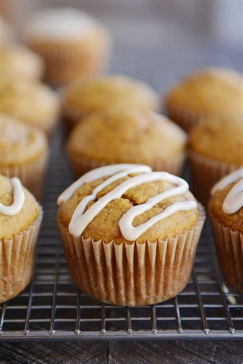 pumpkin-applesauce-muffins-recipe-mels-kitchen-cafe image