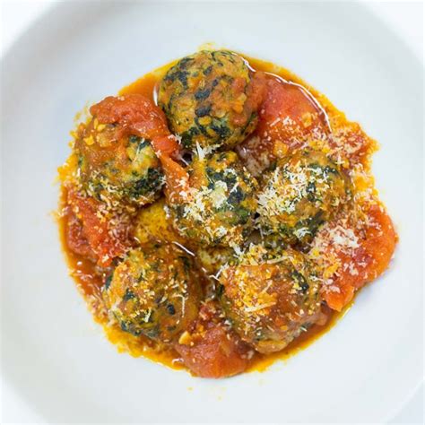turkey-spinach-meatballs-recipe-bon-apptit image