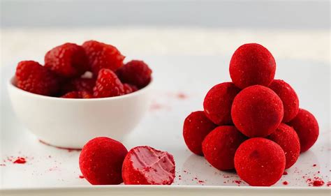3-ingredient-white-chocolate-raspberry-truffles-the image