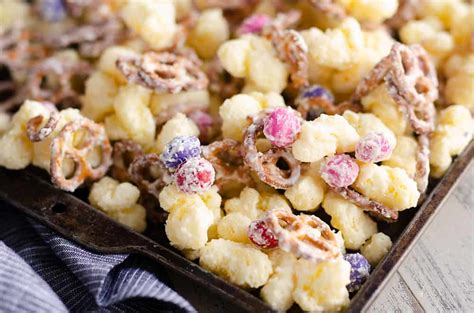 sweet-and-salty-puffcorn-snack-mix-15-minute image