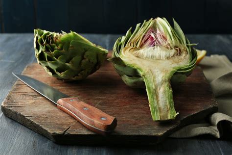 how-to-make-steamed-artichokes-with-minimum-fuss image