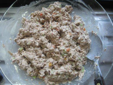 an-amazing-tuna-puff-filling-simply-trini-cooking image