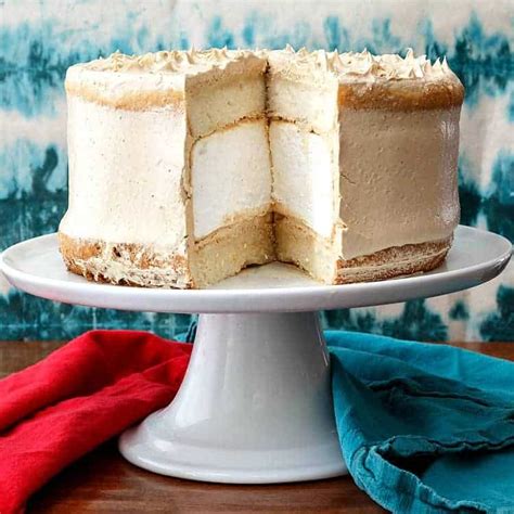 peanut-butter-marshmallow-cake-fluffernutter-cake image